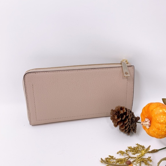 ❗️SALE❗️Kate Spade Eva 1-Zip Continental Wallet - Picture 3 of 5